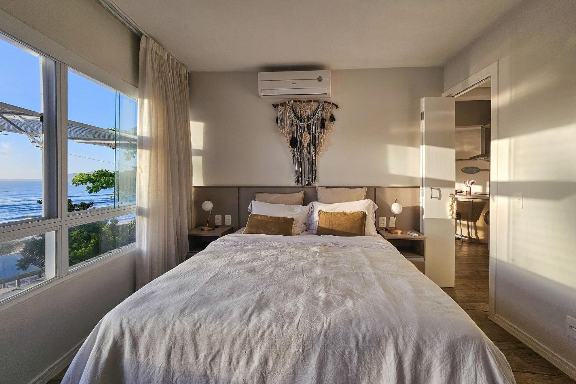 25C - Pe Na Areia Da Praia Do Tombo + Roupas De Cama + Vivo Fibra Guarujá Extérieur photo